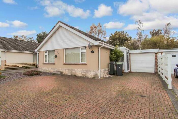2 Bedroom Detached Bungalow To Rent In Leeson Drive, Ferndown, Dorset, BH22