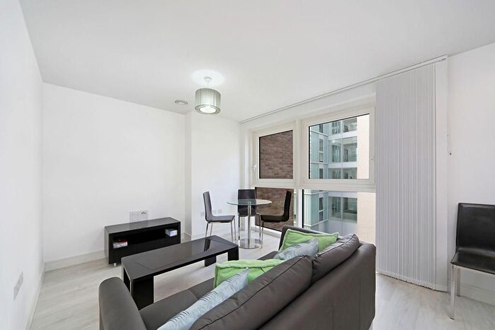 1 Bedroom Flat To Rent In Pell Street, Surrey Quays, SE8