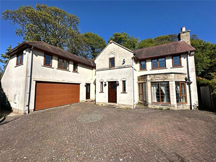 4 Bedroom Detached House To Rent In The Coach House, Selby Road, Garforth, Leeds, LS25