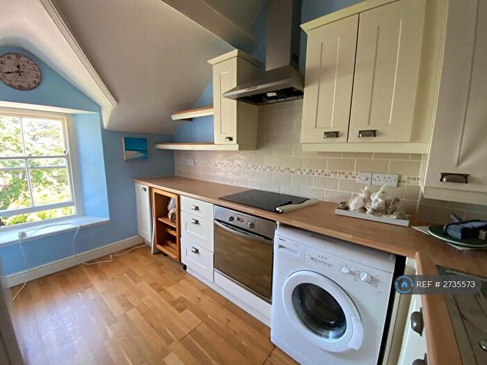 1 Bedroom Flat To Rent In Bay View Road, Colwyn Bay, LL29