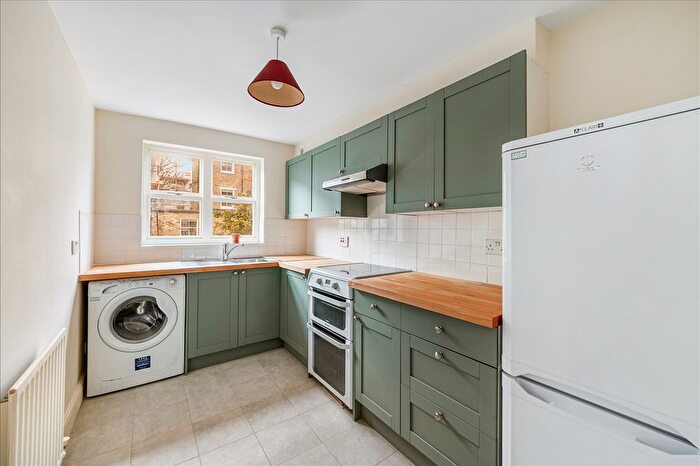 1 Bedroom Flat To Rent In St. Stephens Avenue, London, W12