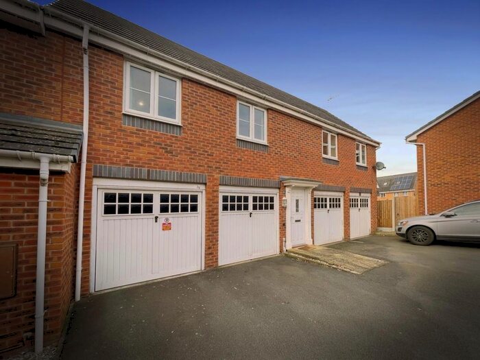 2 Bedroom Flat To Rent In Panama Circle, Derby, DE24