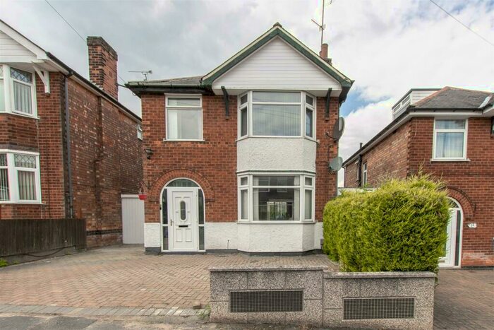 3 Bedroom Detached House To Rent In Eastdale Road, Bakersfield, Nottingham, NG3