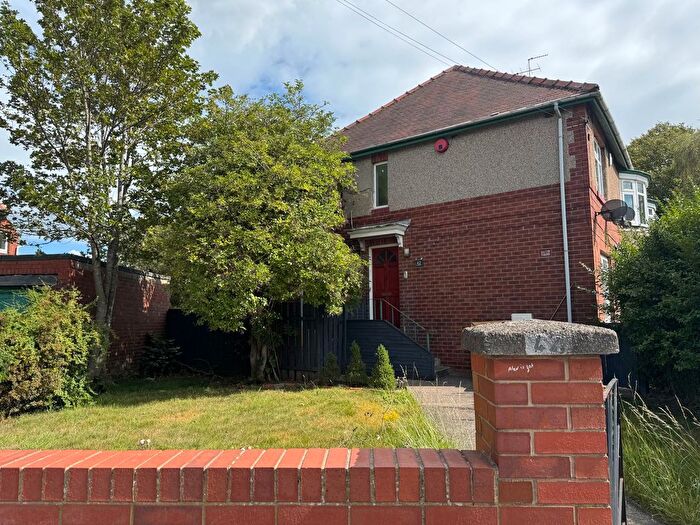 2 Bedroom Flat To Rent In Great North Road, Gosforth, Newcastle Upon Tyne, NE3