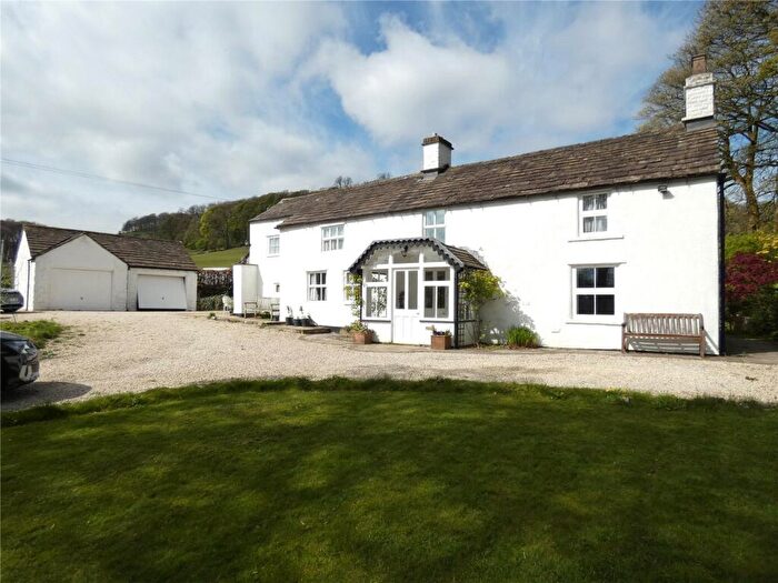 5 Bedroom Detached House For Sale In Fern Road, Off London Road, Buxton, Derbyshire, SK17