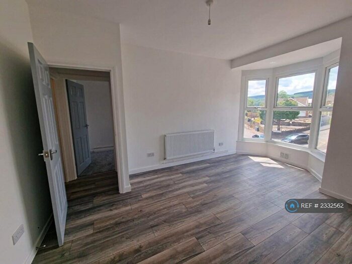 2 Bedroom Flat To Rent In Garth Villas, Merthyr Tydfil, CF47