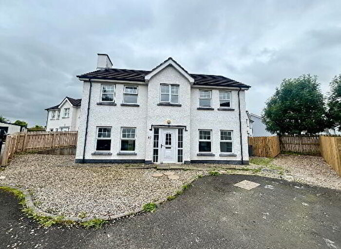 4 Bedroom Detached House For Sale In Brook Manor, Londonderry, BT47