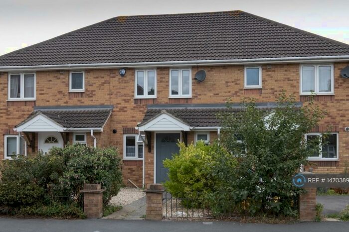 2 Bedroom Terraced House To Rent In Wick Road, Bristol, BS4