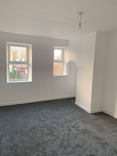 2 Bedroom Flat To Rent In Sandylands Promenade, Morecambe, LA3