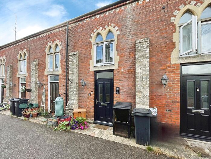 3 Bedroom Property For Sale In John Street, Brightlingsea, CO7