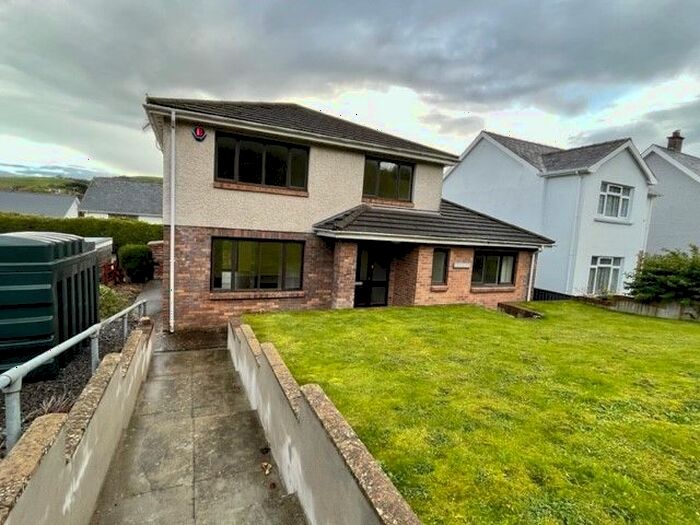 5 Bedroom Detached House To Rent In Lampeter Road, Aberaeron, SA46