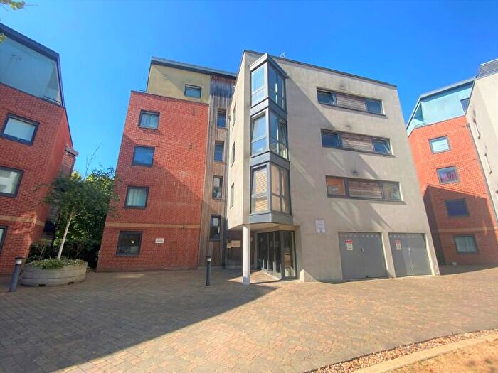 2 Bedroom Apartment To Rent In Camberley, GU15