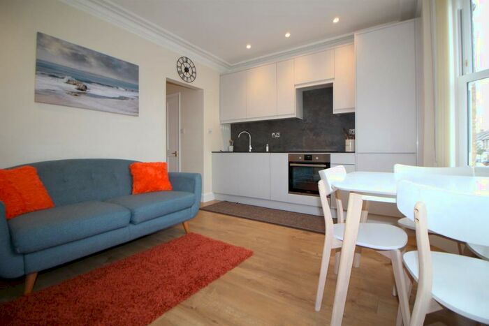 2 Bedroom Flat To Rent In Birkbeck Road, Enfield, EN2