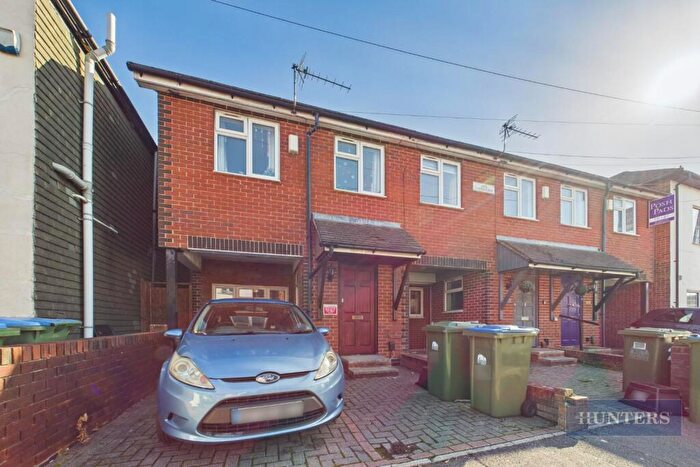 5 Bedroom End Of Terrace House To Rent In Spear Road, Southampton, SO14