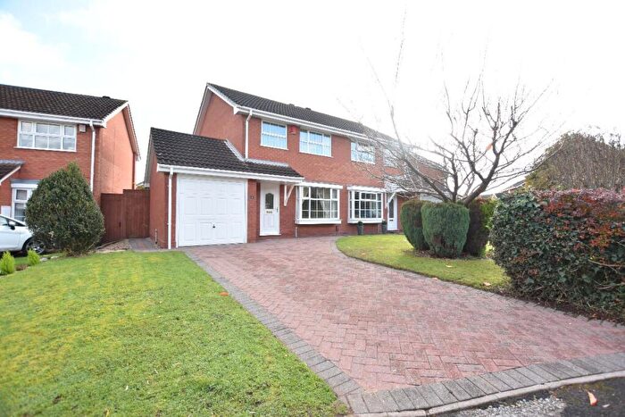 3 Bedroom Semi Detached House To Rent In St Simons Close, Sutton Coldfield, B75