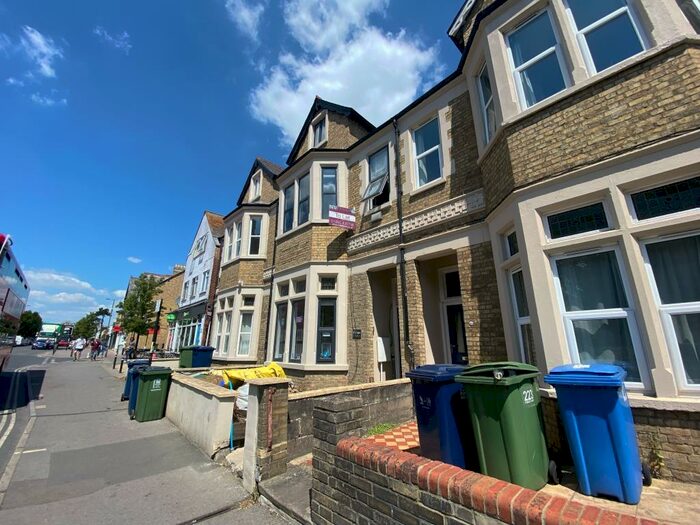 5 Bedroom Maisonette To Rent In Cowley Road, Oxford, Hmo Ready Sharers, OX4