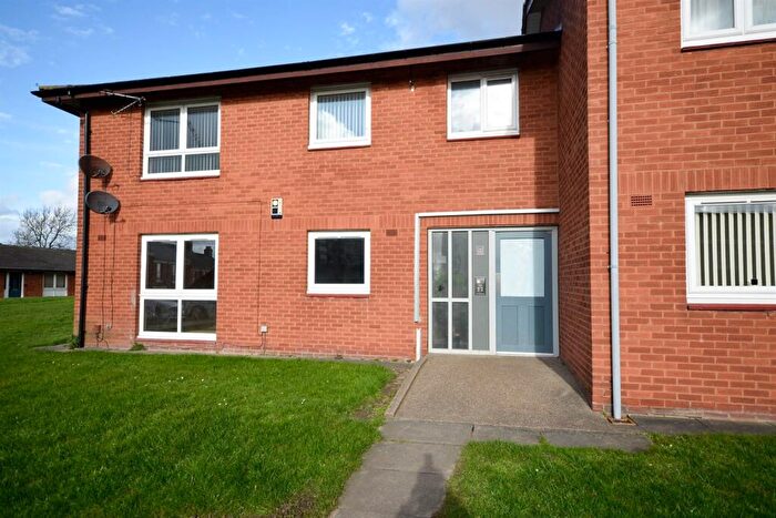 2 Bedroom Flat To Rent In Claremont Walk, Gateshead, NE8