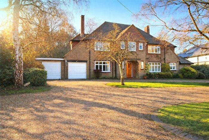 5 Bedroom Detached House For Sale In Guildford Lodge Drive, East Horsley, KT24