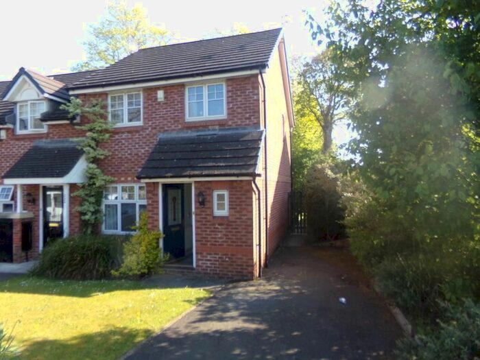 3 Bedroom Semi Detached House To Rent In Prospect Road, Ashton-Under-Lyne, OL6