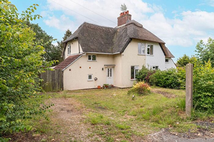 3 Bedroom Semi-Detached House For Sale In Stalham Road, Hoveton, NR12