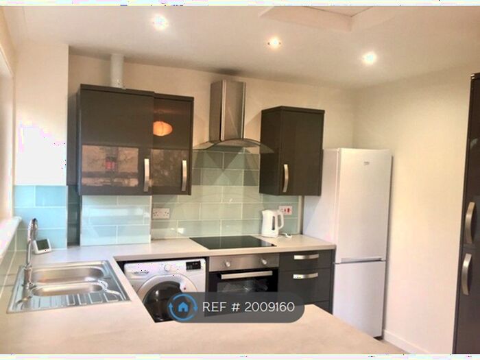 1 Bedroom Flat To Rent In East Kilbride Village, Glasgow, G74