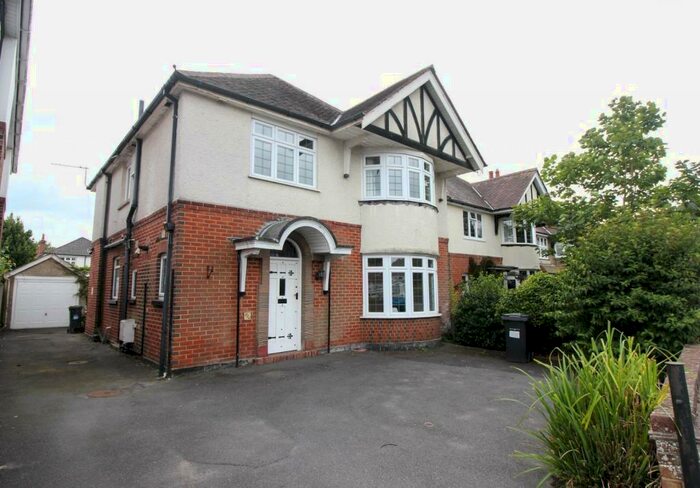 5 Bedroom House To Rent In Bedroom Detached House In Winton, BH9