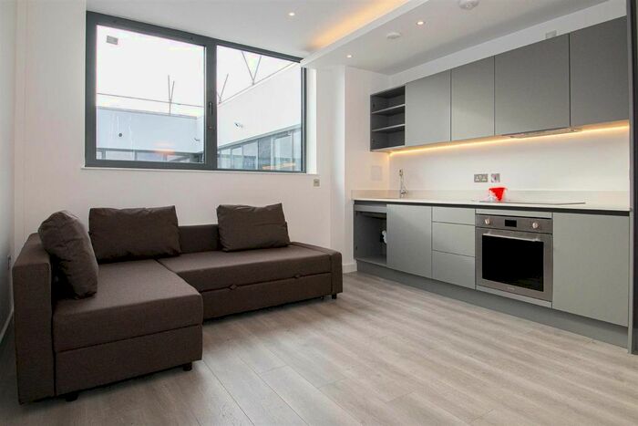 2 Bedroom Flat To Rent In Foxhunter Drive, Milton Keynes, MK14