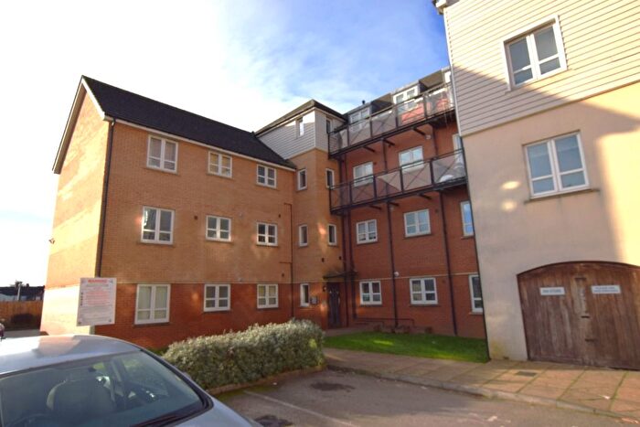 2 Bedroom Flat For Sale In Cotton Court, Far Cotton, Northampton, NN4