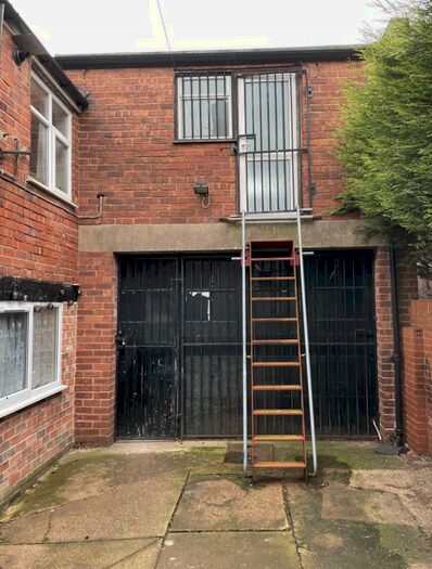 Detached House To Rent In Forest Street, Kirkby-In-Ashfield, Nottingham, NG17