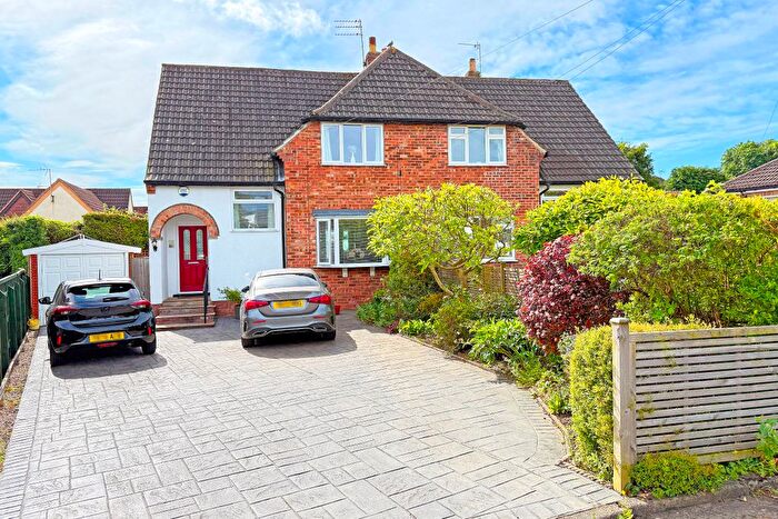 3 Bedroom Semi-Detached House For Sale In York Close, Knaresborough, HG5
