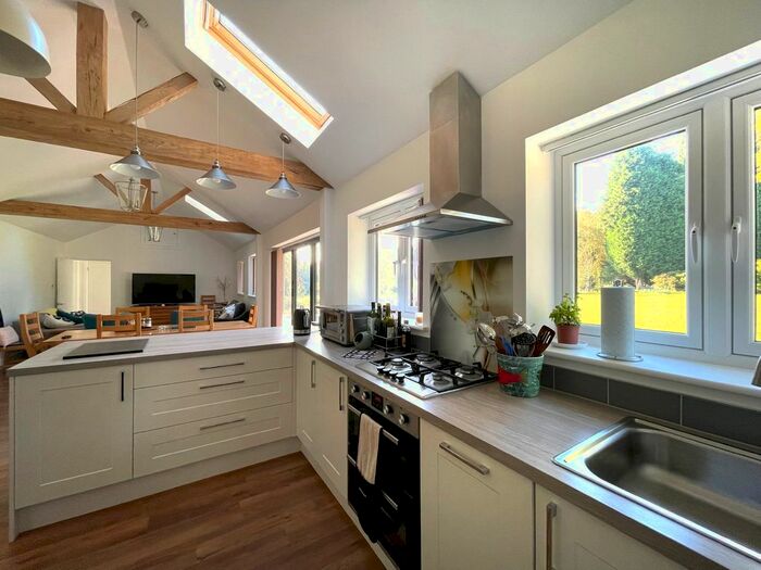 2 Bedroom Detached Bungalow To Rent In Henfold Lane, Beare Green, RH5