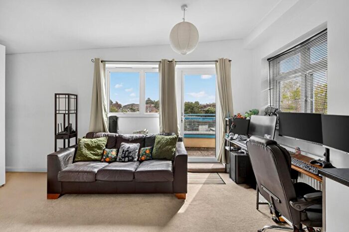 Flat To Rent In Sark House, Clipper Way, SE13