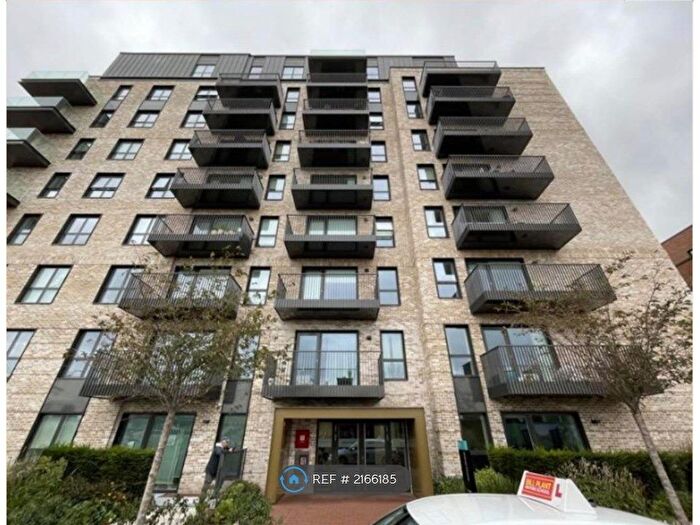 1 Bedroom Flat To Rent In Arber House, Southall, UB1