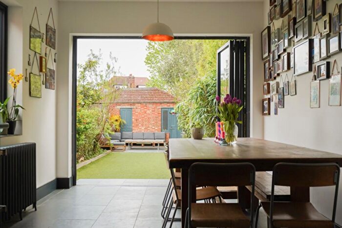 5 Bedroom Terraced House For Sale In Chambers Lane, Willesden, London, NW10
