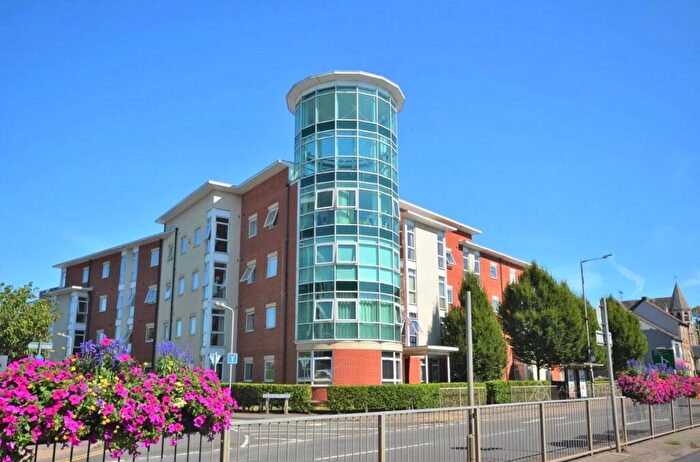 2 Bedroom Flat To Rent In Kerr Place, Aylesbury, HP21