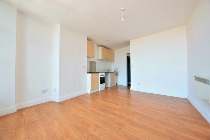 1 Bedroom Flat To Rent In Central Drive, Blackpool, FY1