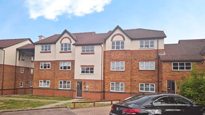 1 Bedroom Flat To Rent In Index Drive, Dunstable, LU6