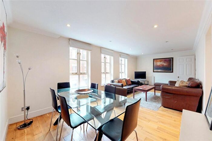 2 Bedroom Apartment To Rent In Folgate Street, Spitalfields, London, E1