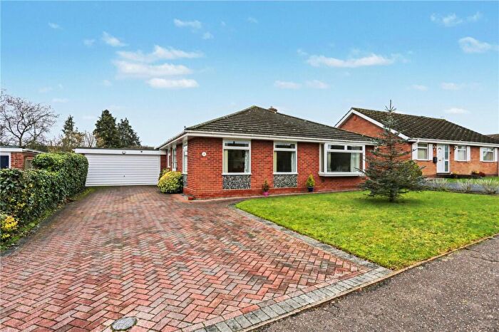 3 Bedroom Bungalow For Sale In Armitage Close, Norwich, Norfolk, NR4