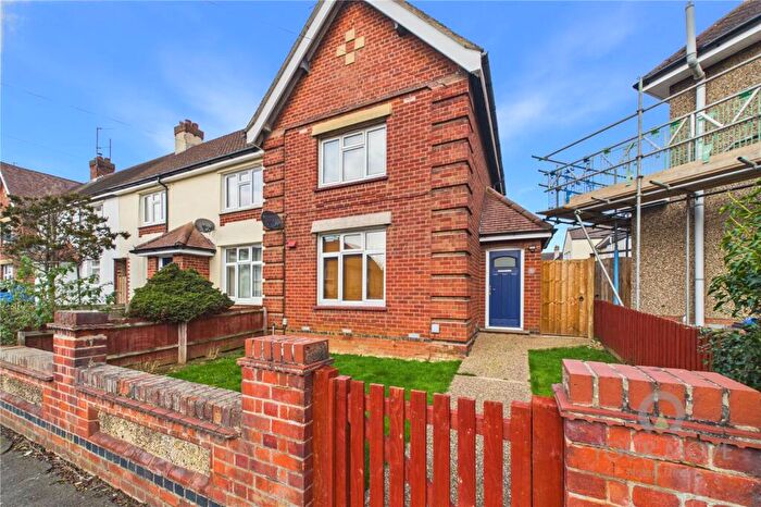 2 Bedroom End Of Terrace House To Rent In Raeburn Road, Northampton, Northamptonshire, NN2