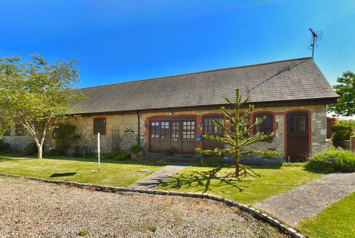 4 Bedroom Semi-Detached House For Sale In Chillerton Farm Barns, Chillerton, Newport, PO30