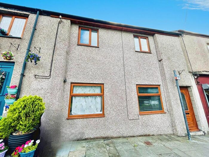 3 Bedroom Terraced House To Rent In High Street, Blaina, Abertillery, NP13