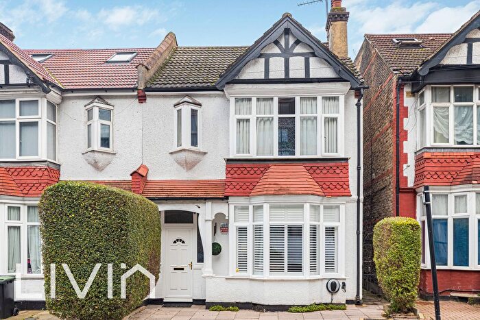 4 Bedroom Semi Detached House For Sale In Colson Road, Croydon, Surrey, CR0