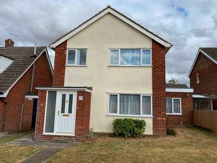 4 Bedroom House To Rent In Boyden Close, Wickhambrook, CB8