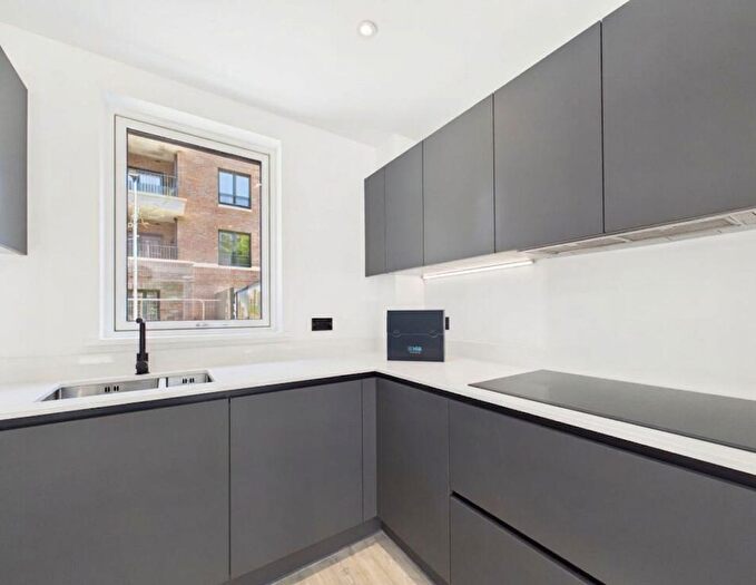 4 Bedroom Property To Rent In Nelson Road, London, N15