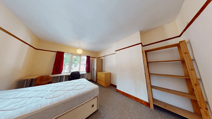 3 Bedroom Semi Detached House To Rent In Rolleston Drive, Lenton, Nottingham, NG7