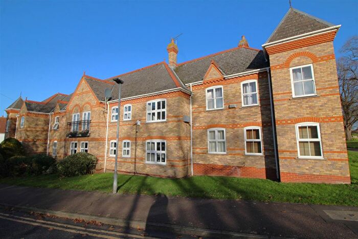 2 Bedroom Flat For Sale In Lavenham Court, Peterborough, PE2