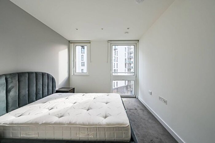 2 Bedroom Flat To Rent In Mira House, East Village, Stratford, London, E20