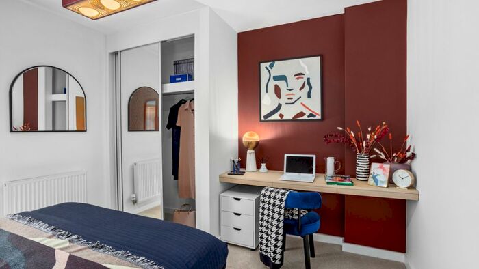 1 Bedroom Flat For Sale In Longwater Avenue, Reading, RG2