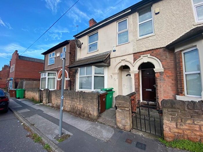 4 Bedroom Terraced House To Rent In Faraday Road, Lenton, NG7